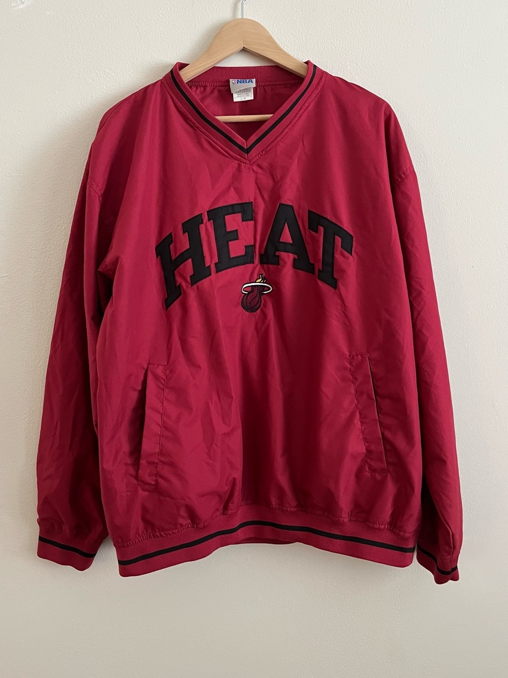 Men’s NBA Miami Heat Red V-Neck Pullover Windbreaker Jacket